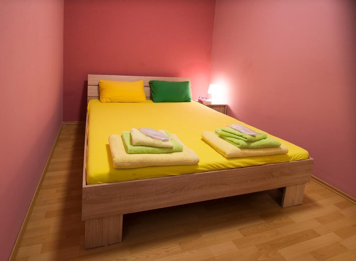 דירות בלגרד Sasa House מראה חיצוני תמונה